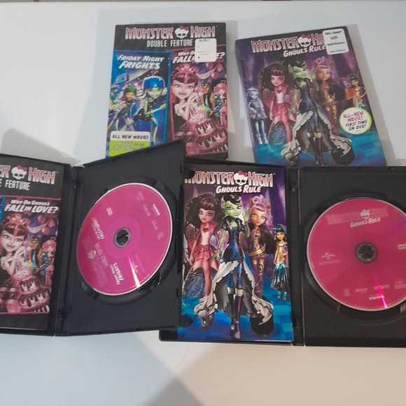 Monster High Lot of D.V.D's Friday Night Frights, Why do Ghouls Fall in Love Etc - Picture 3 of 5